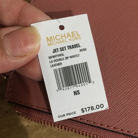 Last one✨Michael Kors jet set wallet Wristlet - Picture 7 of 8